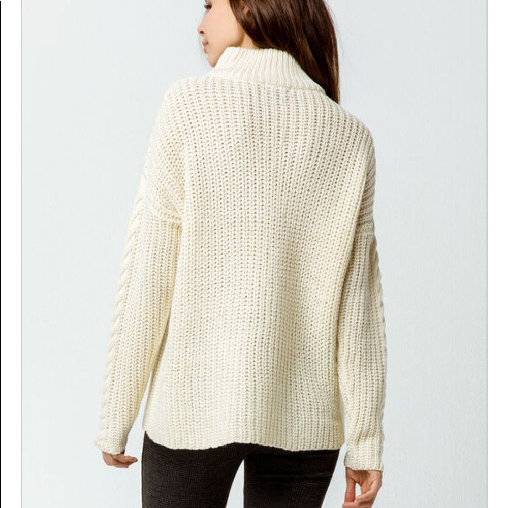 POOF Cable Knit Mock Neck Womens Sweater-Small